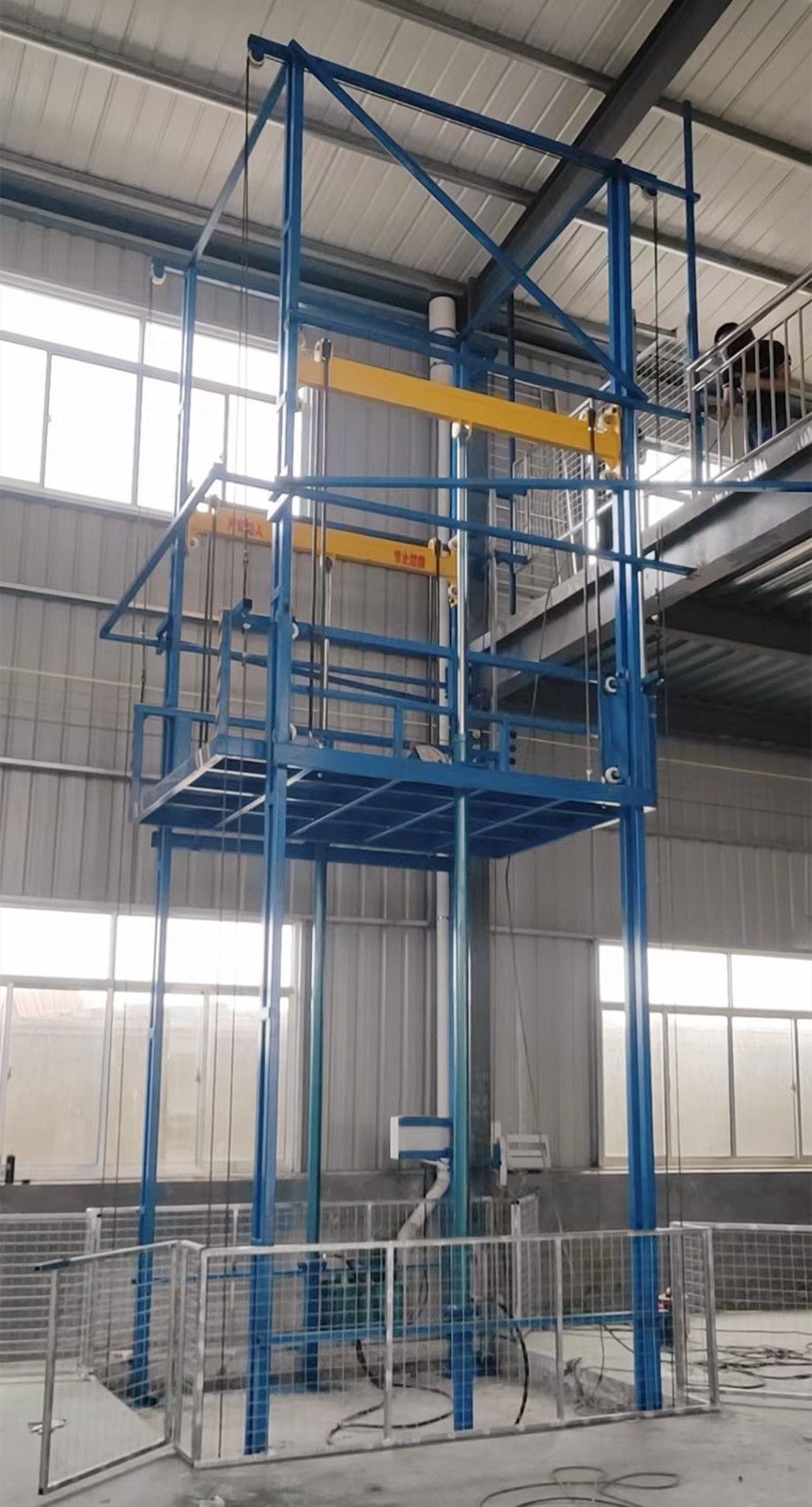 惠州市升降機(jī)、導(dǎo)軌式液壓升降貨梯、鏈條液壓升降平臺(tái)廠家銷售