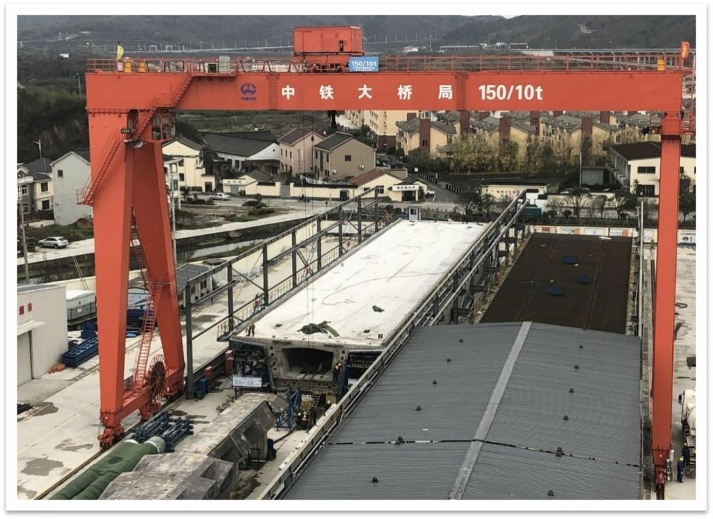 中鐵大橋局 MG150/10T-38M H=23M 門(mén)式起重機(jī)