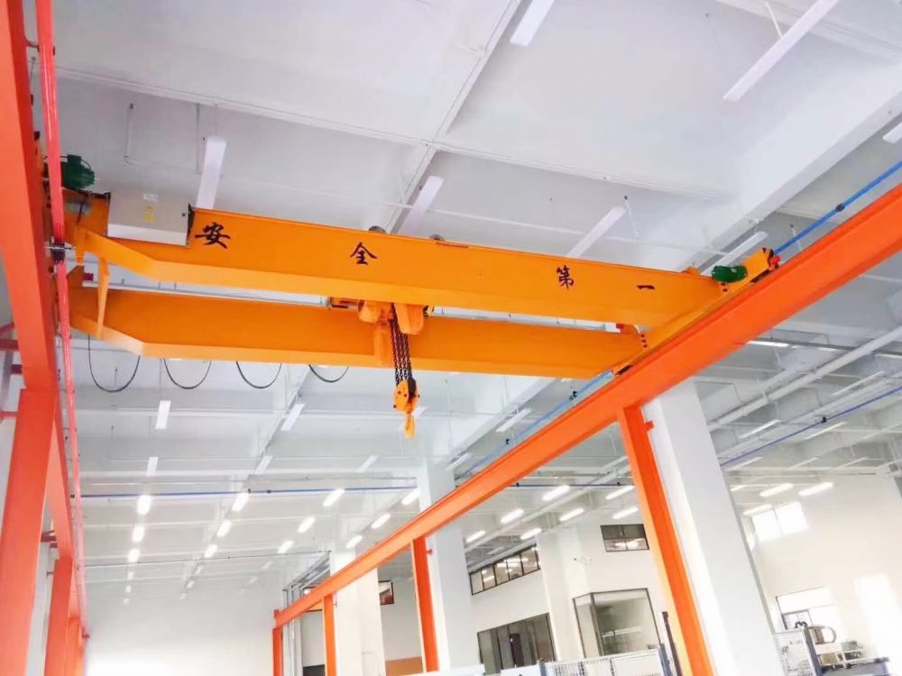 LH型電動(dòng)葫蘆橋式起重機(jī)、葫蘆雙天車、吊機(jī)、航吊