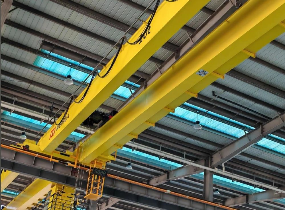 歐式電動雙梁橋式起重機、天津起重機、吊機