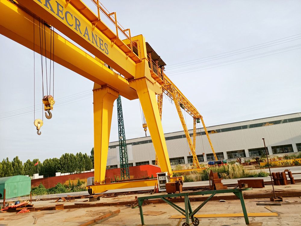 龍門吊廠家、型號、參數(shù)、單雙梁門式起重機(jī)供貨、安裝改造維修