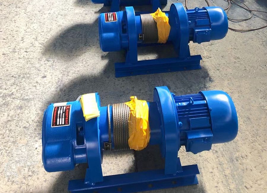 蘭州卷揚(yáng)機(jī)、一字型卷揚(yáng)機(jī)、亂盤繩電動(dòng)葫蘆批發(fā)
