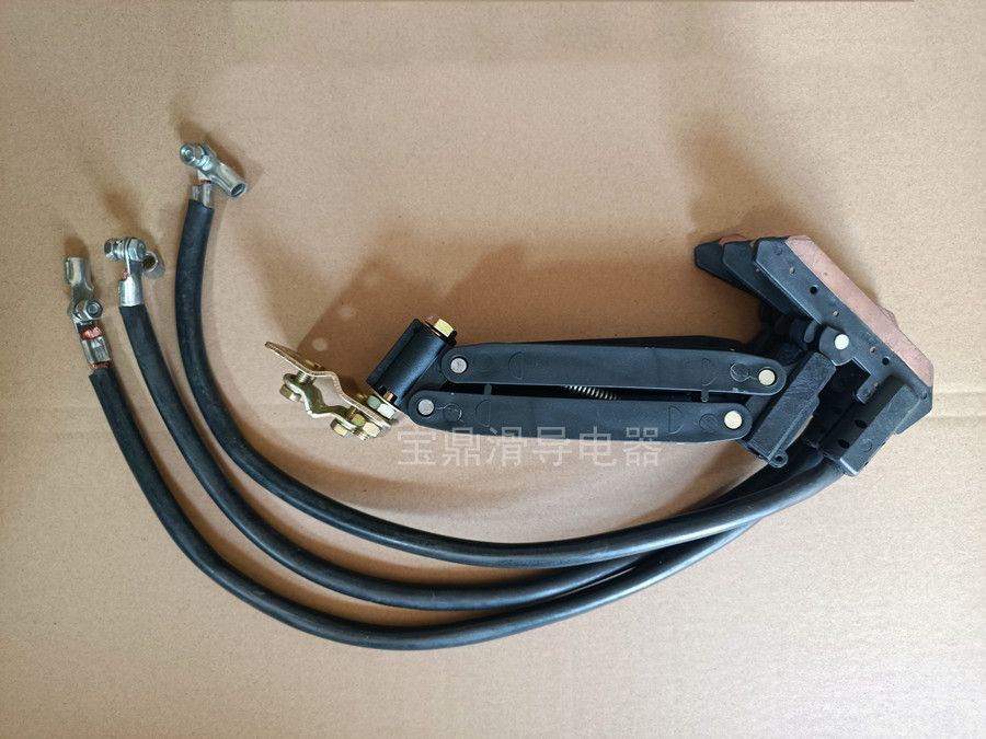 無接縫滑觸線集電器套裝、3極無接縫滑觸線集電器