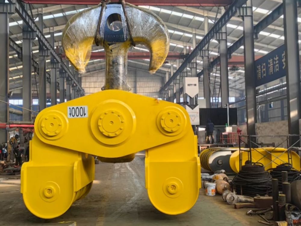 河南起重吊鉤、單雙梁橋門式起重機吊鉤、行車吊鉤廠家、價格