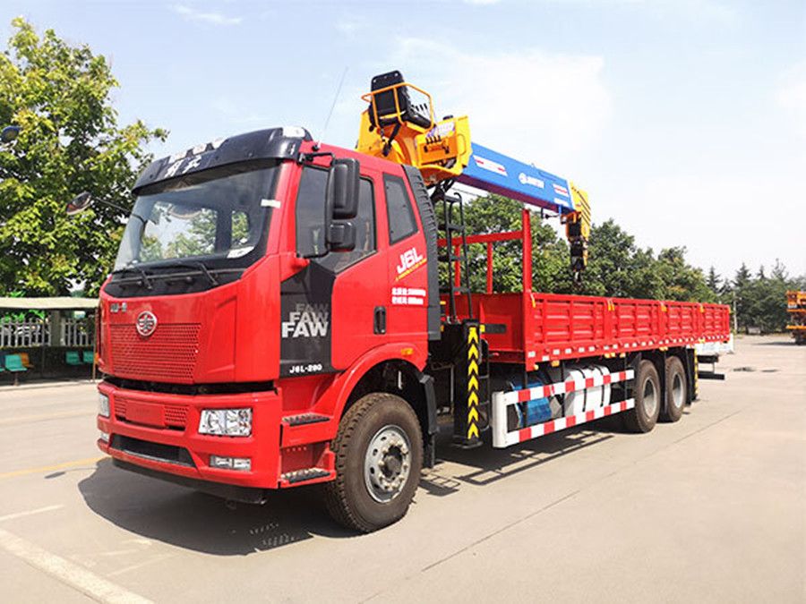 三門(mén)峽隨車(chē)吊生產(chǎn)廠家-河南駿通車(chē)輛有限公司