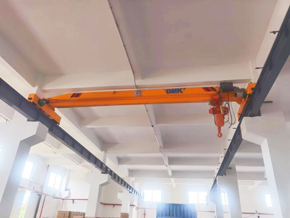 起重機廠家、價格、LDA型電動單梁起重機設計制造、維修安裝