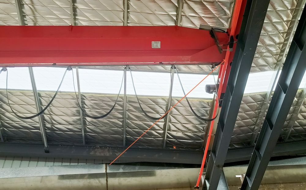 無(wú)接縫滑線用于電動(dòng)單梁起重機(jī).jpg