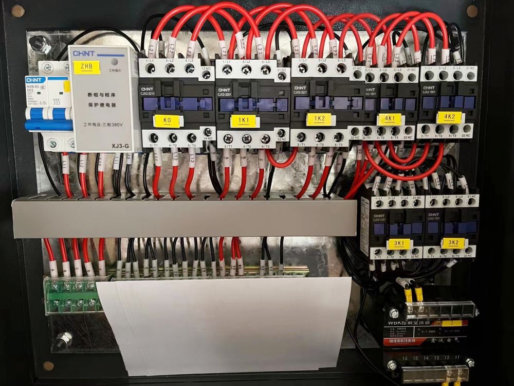 起重電氣柜、電氣箱、變頻起重電氣、自動(dòng)化電氣控制系統(tǒng)設(shè)計(jì)制造安裝