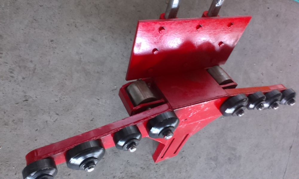 揚州天寶供應地溝式滑觸線翻板機構