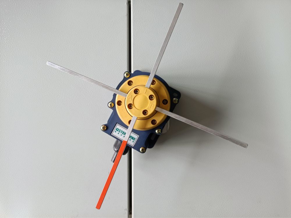 起重開(kāi)關(guān)型號(hào)、參數(shù)、廠家、起重機(jī)十字限位開(kāi)關(guān)批發(fā)安裝維修