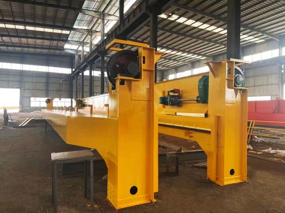 QD型/QE型吊鉤橋式起重機(jī)、起重機(jī)廠家、產(chǎn)地、品牌、價(jià)格