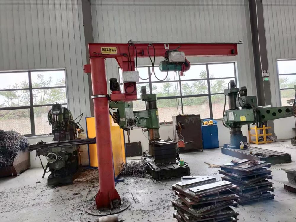 安工起重機(jī)、安工懸臂吊、定柱式懸臂起重機(jī)