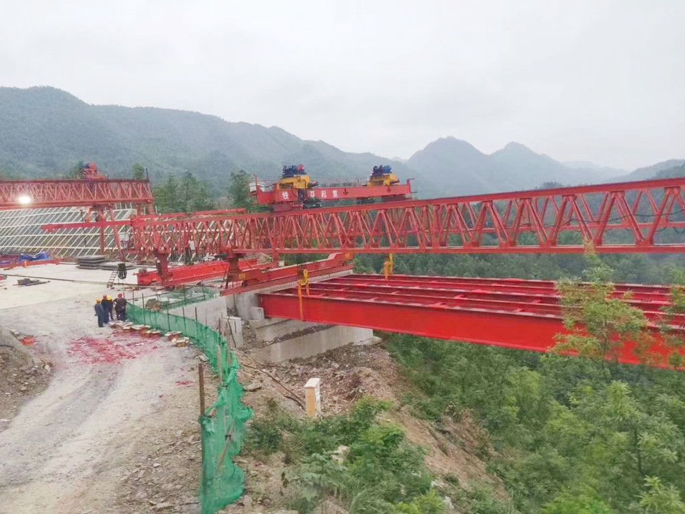 山西大同架橋機(jī)、提梁機(jī)-工地起重機(jī)械廠家銷售