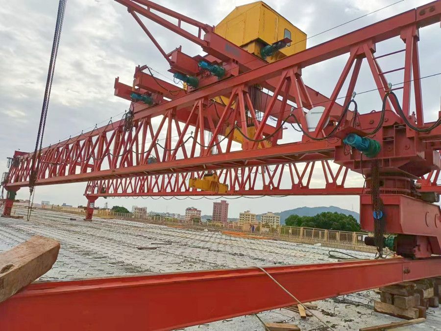 蘭州架橋機(jī)、蘭州路橋起重設(shè)備供貨安裝、租賃回收