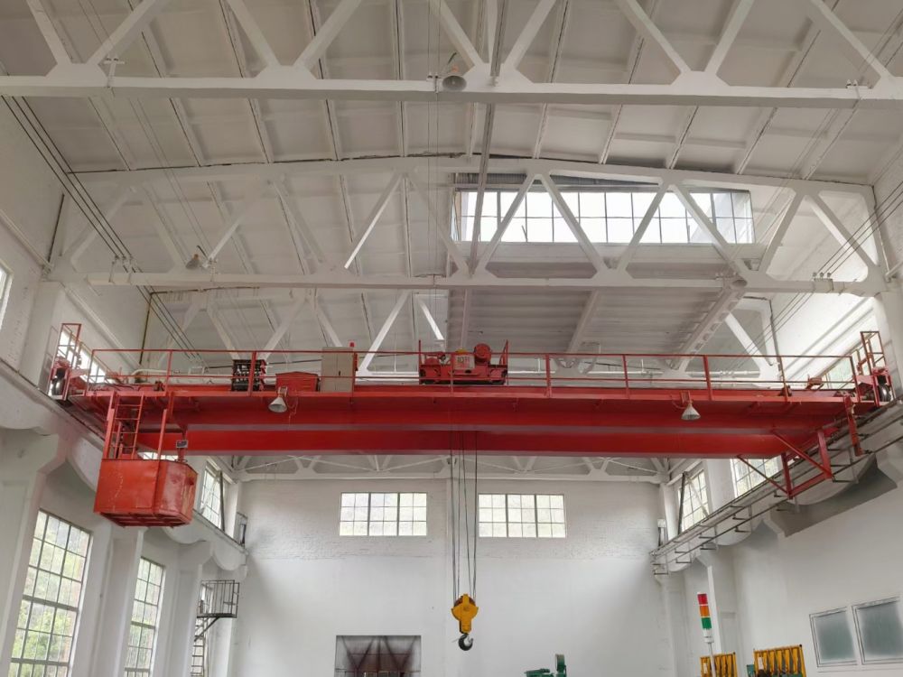 江蘇雙梁橋式行車廠家、QD型3.2-450噸吊鉤橋式起重機
