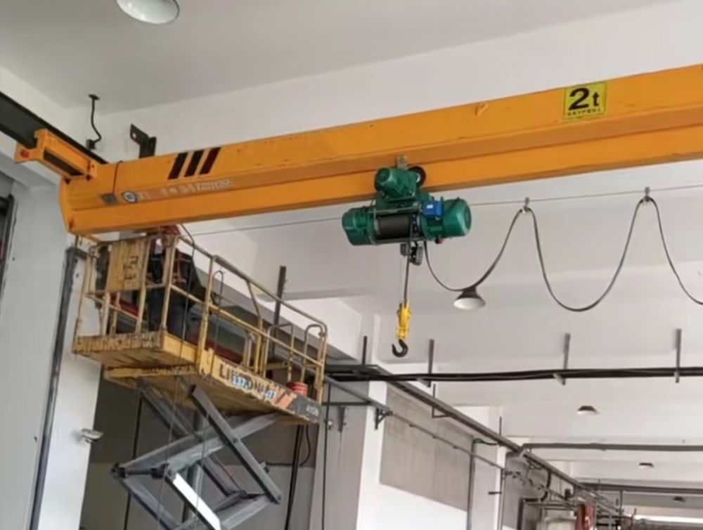 起重機型號規(guī)格、生產(chǎn)廠家、電動懸掛起重機設(shè)計制造、安裝維修