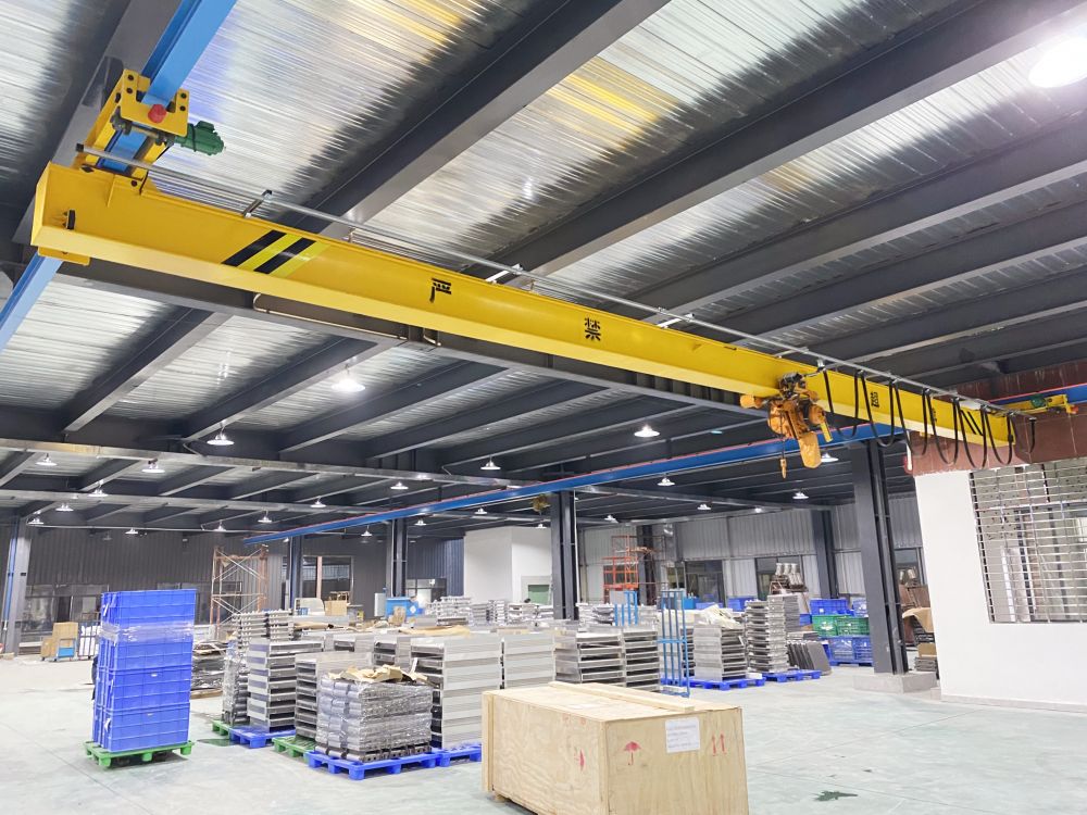 無(wú)錫歐式起重機(jī)、新型電動(dòng)懸掛單梁起重機(jī)廠家、參數(shù)、安裝維修及價(jià)格