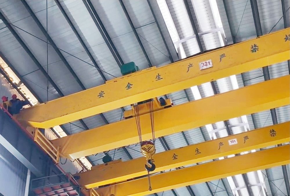雙梁橋式起重機(jī)維修.jpg