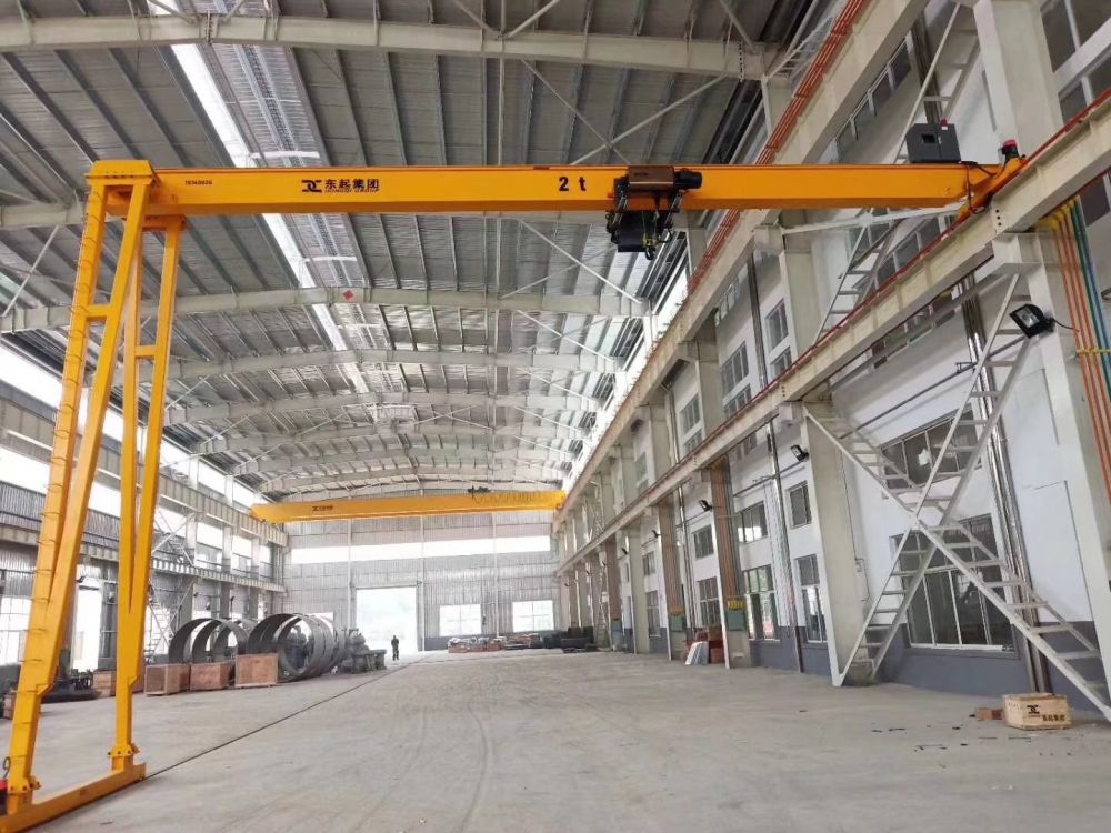龍門吊門式起重機廠家、型號參數(shù)、半腿門式起重機設計制造、安裝維修