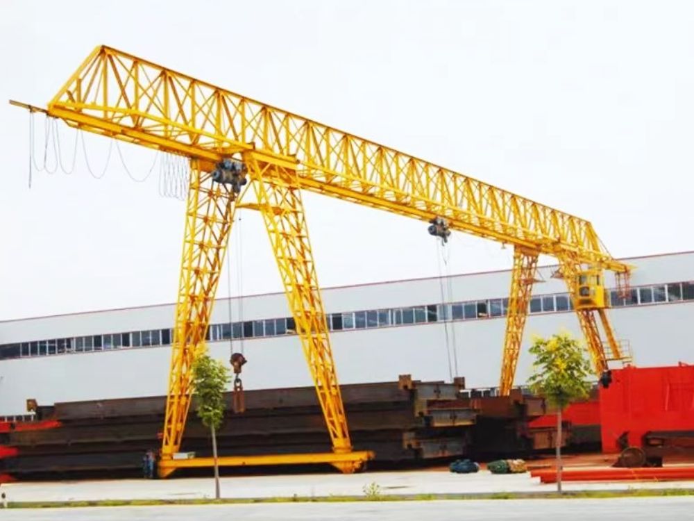 MHE型雙起升電動(dòng)單梁門(mén)式起重機(jī)（桁架式）