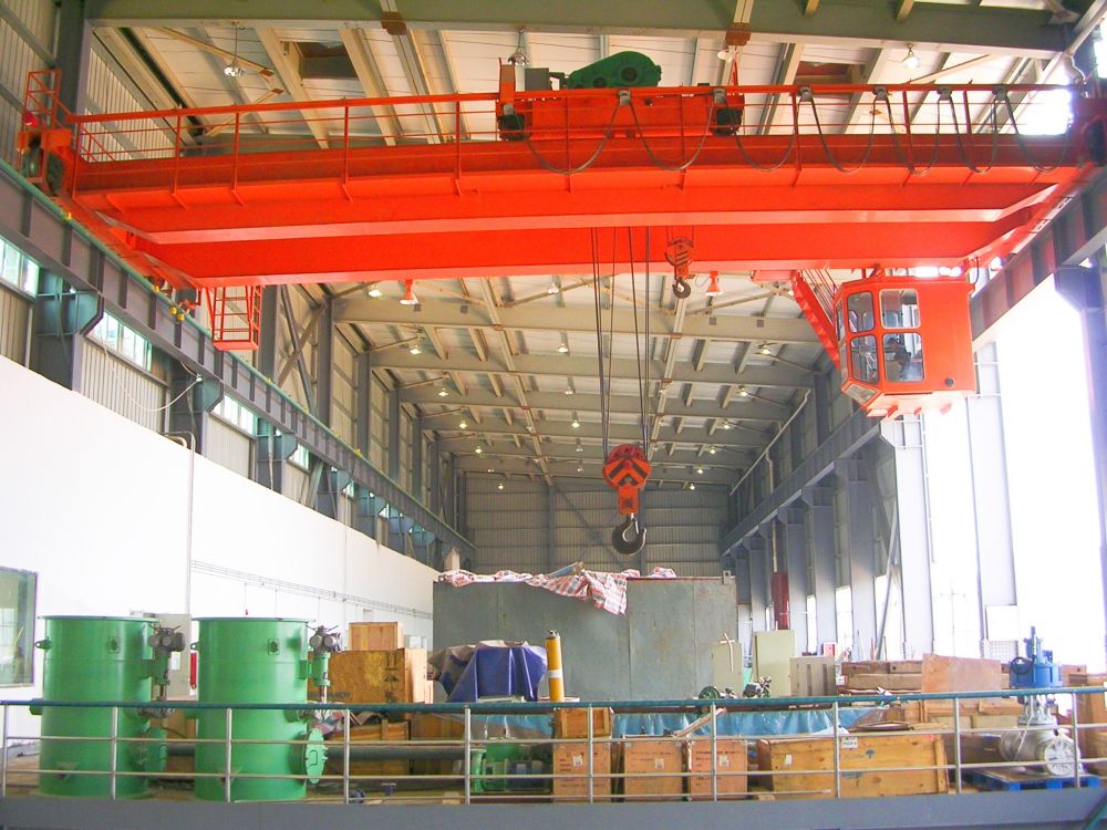 歐式、國標、非標雙梁起重機、吊機、天車、QD型吊鉤橋式起重機