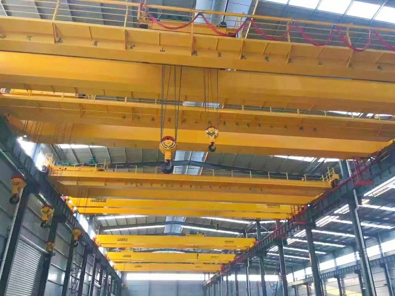 遵義起重機(jī)、QD型雙梁橋式起重機(jī)廠家銷售、安裝維修