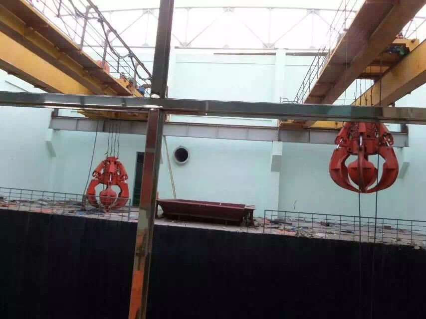 抓斗門式起重機(jī)的工作特點(diǎn) 及適用范圍