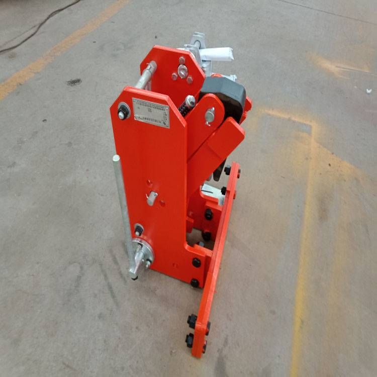 夾軌器的機(jī)械振動(dòng)如何進(jìn)行控制？