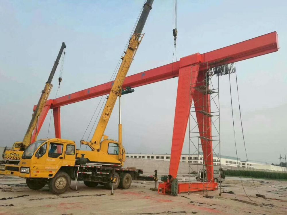 門式起重機(jī)常見的4種類型及組成部分