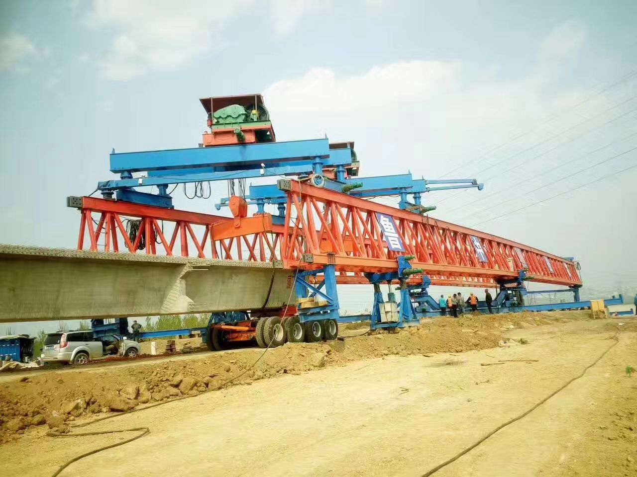 陜西架橋機(jī)、咸陽(yáng)市公路鐵路架橋機(jī)廠家銷售、安裝維修