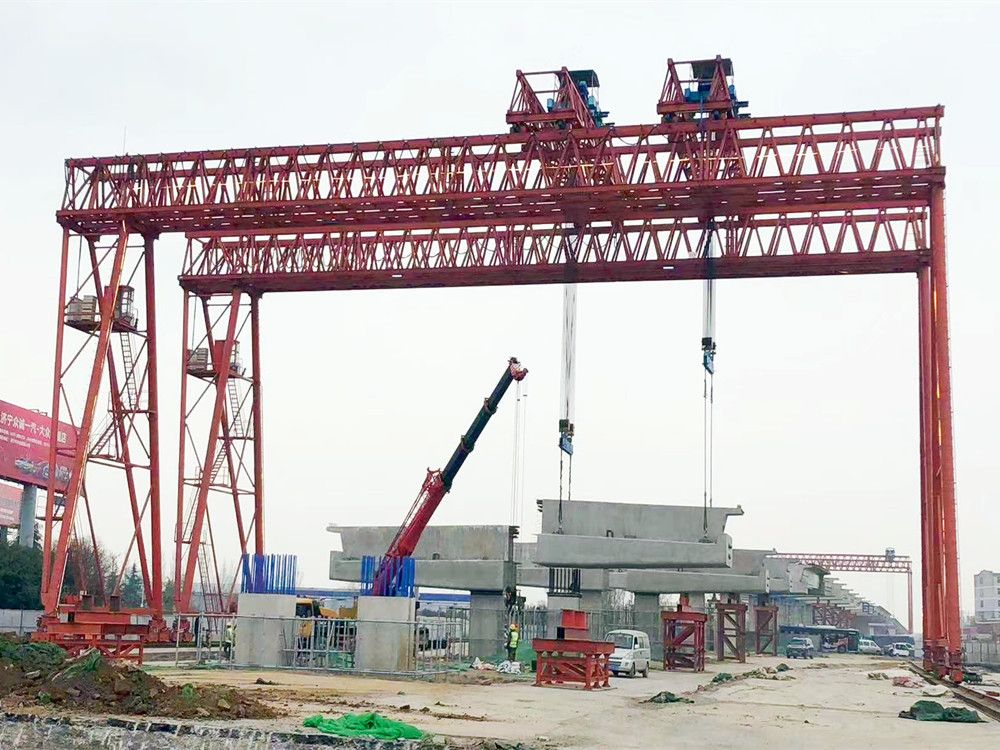 出渣機門式起重機、提梁機、架橋龍門吊廠家銷售、安裝維修