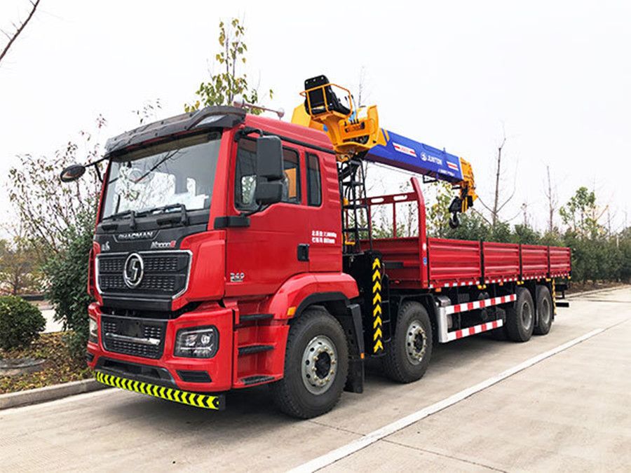 三門(mén)峽隨車(chē)吊生產(chǎn)廠家-河南駿通車(chē)輛有限公司