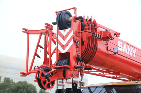 吊車大臂保養(yǎng)維護(hù)的五大關(guān)鍵點！