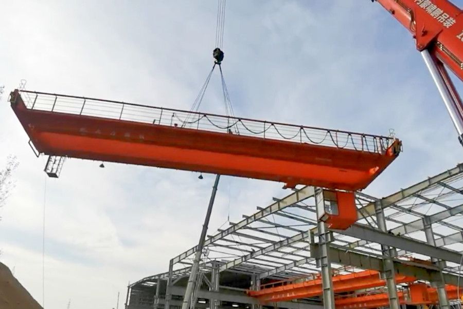 內(nèi)蒙古橋式起重機(jī)、QD型雙梁吊鉤橋式起重機(jī)