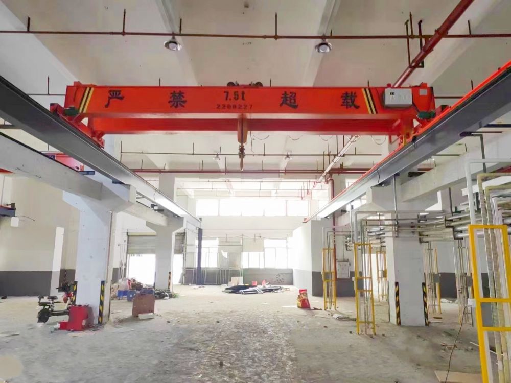 江門起重機廠家品牌、LH型電動葫蘆雙梁橋式起重機