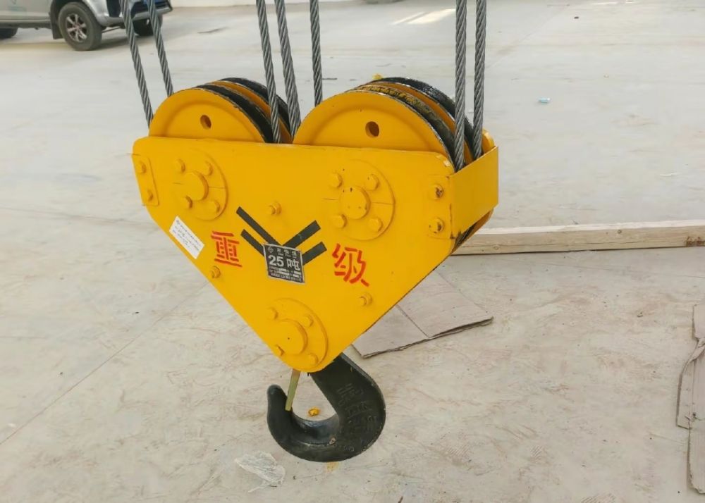 起重機(jī)吊鉤、國(guó)標(biāo)起重吊鉤、歐式起重機(jī)吊鉤組