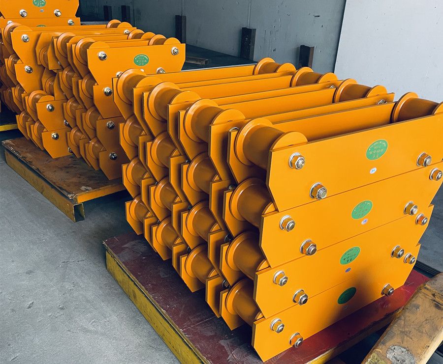 廣州手動(dòng)起重機(jī)端梁、手動(dòng)軌面小車、軌面手推跑車