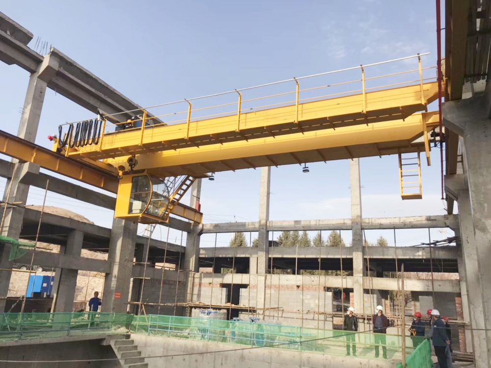 廣州番禺起重機、電動雙梁吊鉤橋式起重機廠家銷售安裝維修