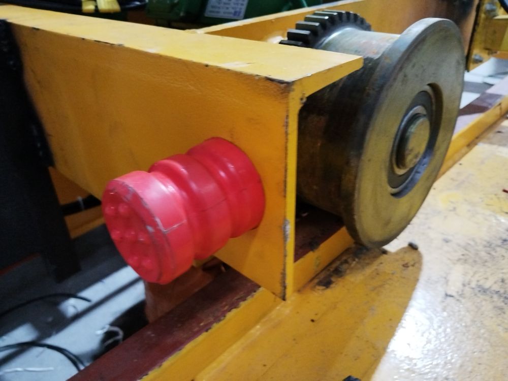 起重機(jī)緩沖器、橡膠防撞膠、聚氨酯緩沖器