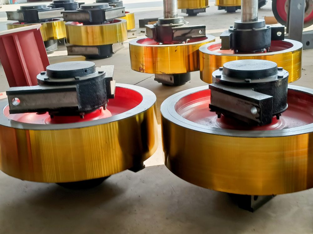 起重車輪、車輪組廠家品牌、天車、吊機(jī)、航車大輪/車輪組供貨安裝維