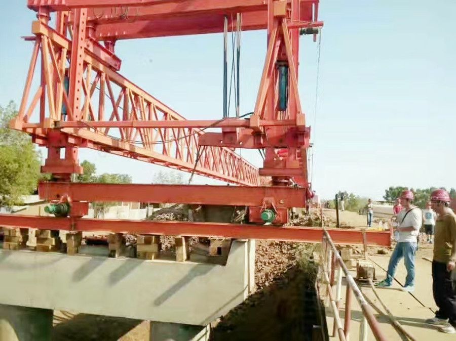 廣東廣州二手架橋機租賃、提梁機出租、自帶架橋機架橋工程