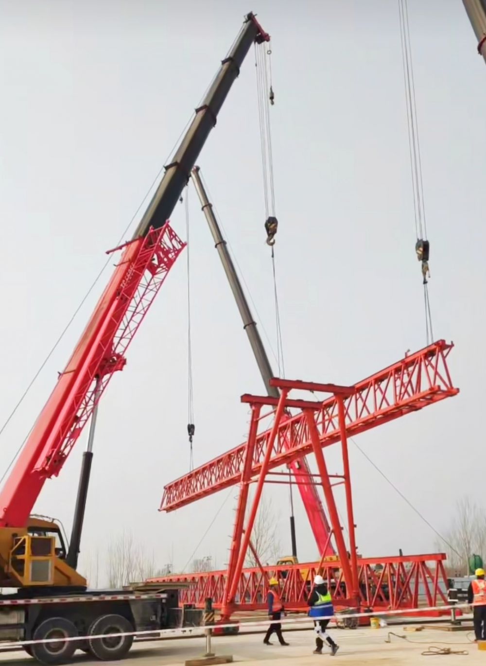 梁場(chǎng)龍門吊.jpg
