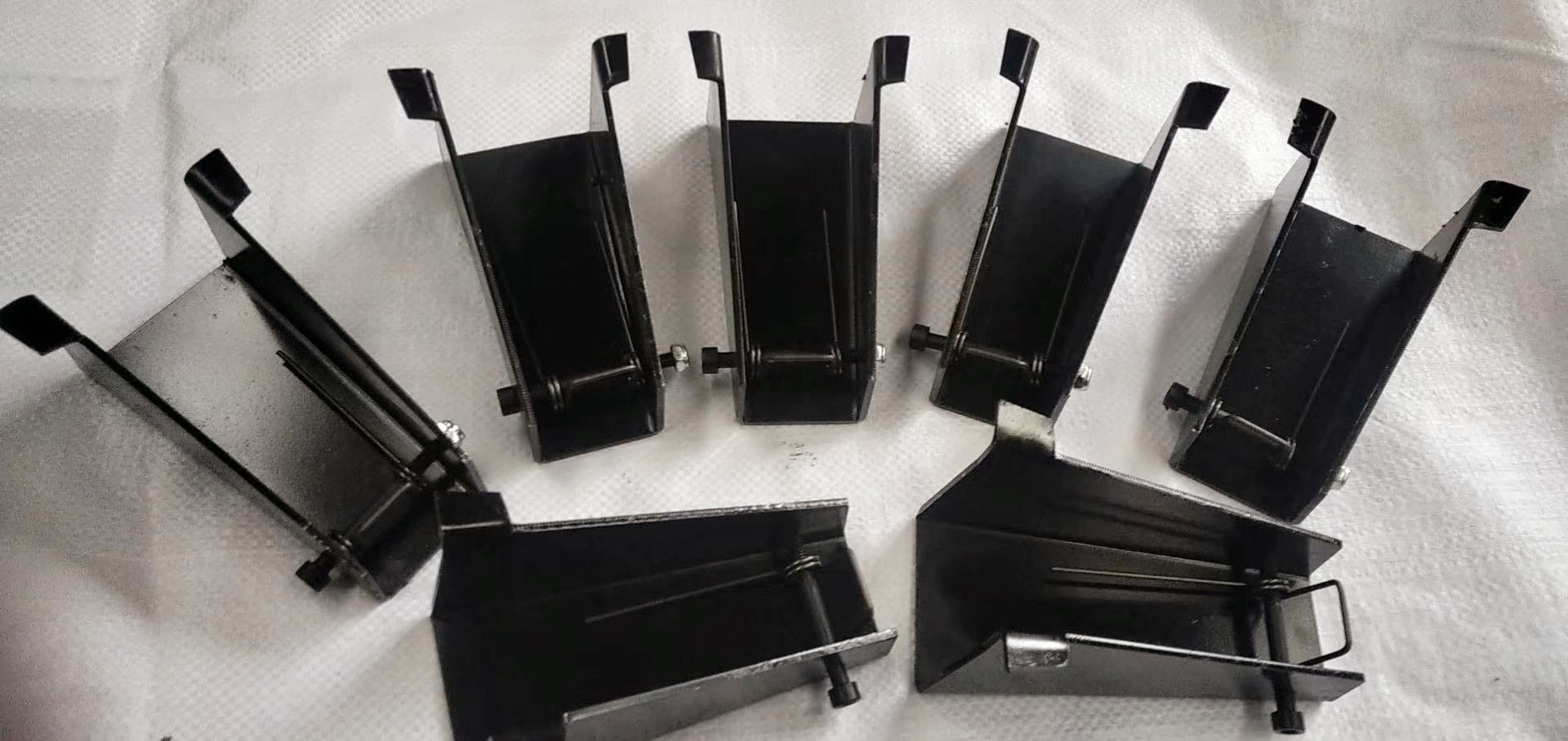 撫州吊鉤保險(xiǎn)卡、防脫鉤裝置廠家銷(xiāo)售