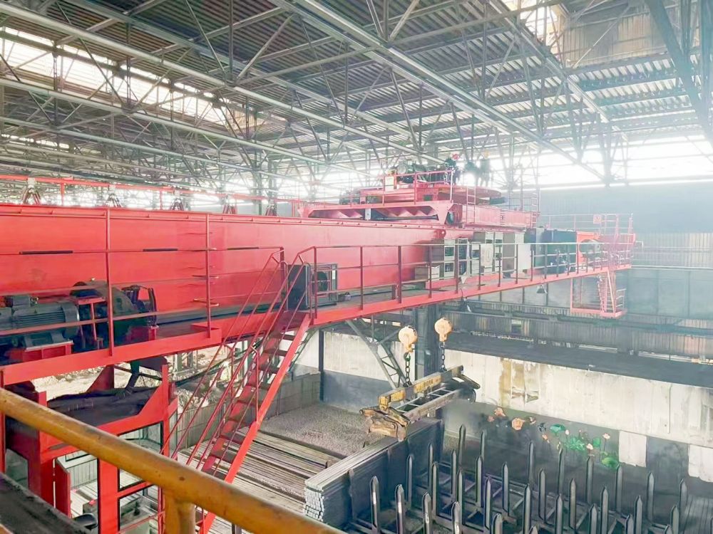 遼寧雙梁吊機(jī)、天車行車、阜新QL型旋轉(zhuǎn)電磁掛梁橋式起重機(jī)廠家銷售