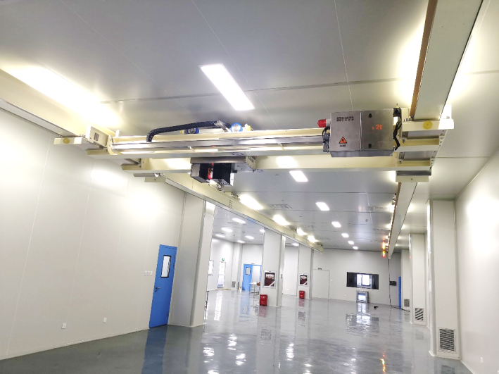 無(wú)錫冠力重工半導(dǎo)體千級(jí)無(wú)塵起重機(jī)