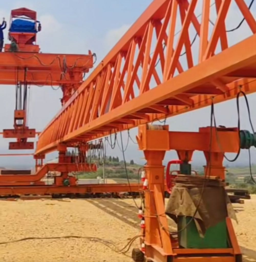廣東架橋機(jī)租賃出租、工程龍門吊、出渣機(jī)、提梁機(jī)租賃服務(wù)