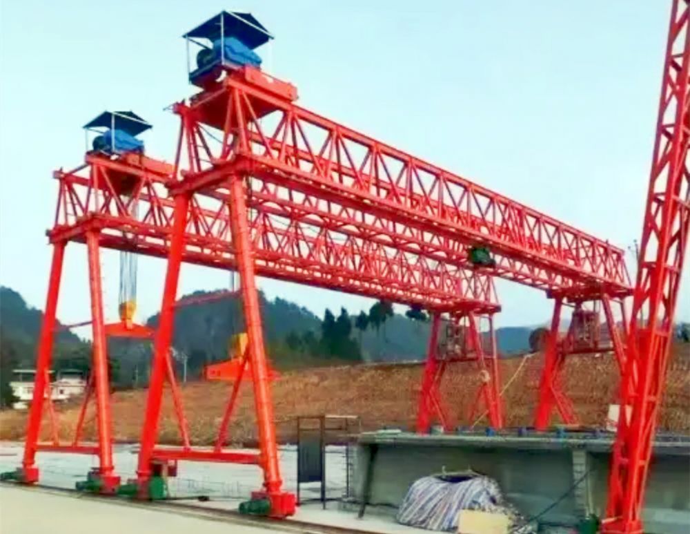 湖南湘西龍門吊廠家銷售安裝維修、雙梁門式起重機(jī)型號、參數(shù)、價格