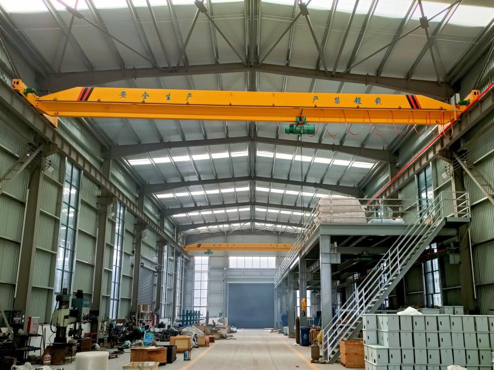 起重機廠家銷售、LD型電動單梁起重機及安裝維修工程