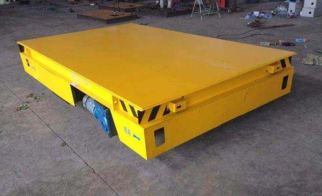 如何防止電動(dòng)軌道平板車打滑