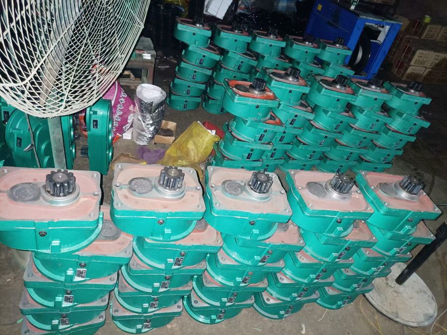 河南新鄉(xiāng)LDA變速箱、減速機(jī)、減速器廠家批發(fā)